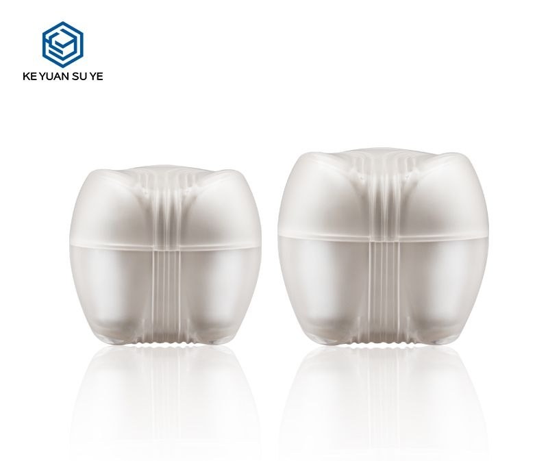 KY001AJ - Hu My Pham Acrylic Cao Cap 30ml/50ml