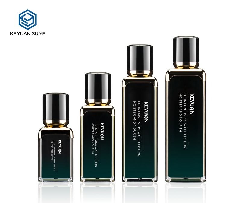 KY007AB - Chai Vuông Acrylic Cao Cấp Vai Mạ Vàng