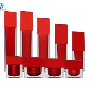 KY020 - Chai Xịt Dưỡng Acrylic Sang Trọng Màu Đỏ Kèm Hũ Kem Nắp Đặc Biệt