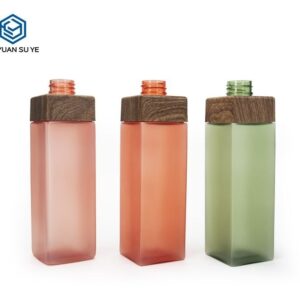 KY021 - Chai Nhựa PET Bơm Lotion 350ml Dáng Vuông, Cổ Viền Vân Gỗ