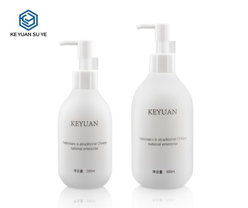 KY045 - Chai nhựa HDPE vòi bơm lotion 200ml/300ml