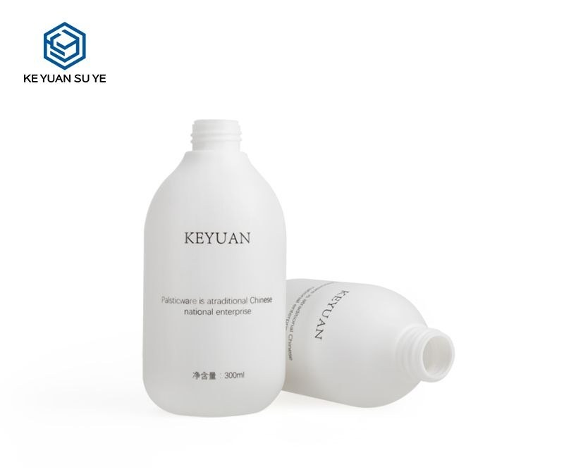 KY045 - Chai nhựa HDPE vòi bơm lotion 200ml/300ml