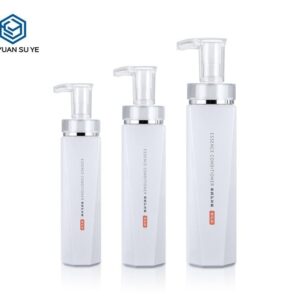 KY048 - Chai Nhựa PET Dáng Đặc Biệt 350ml Nắp Bơm Hiệu Ứng UV