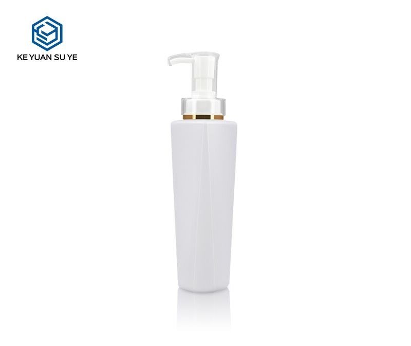 KY048 - Chai Nhựa PET Dáng Đặc Biệt 350ml Nắp Bơm Hiệu Ứng UV