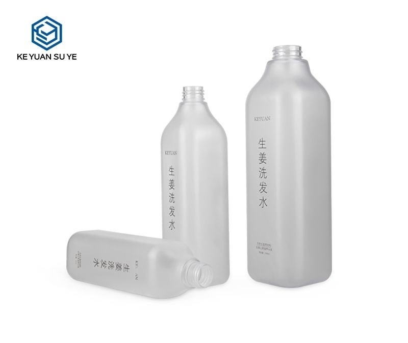 KY051 - Chai nhua PET bom Lotion 1L mat mo, dung cho dau goi, sua tam, dau xa