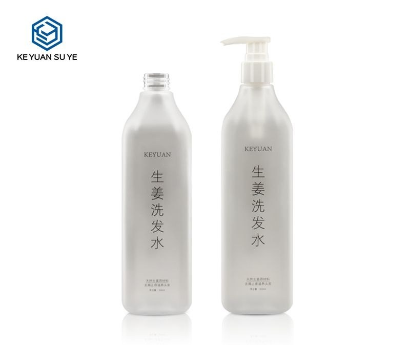 KY051 - Chai nhua PET bom Lotion 1L mat mo, dung cho dau goi, sua tam, dau xa