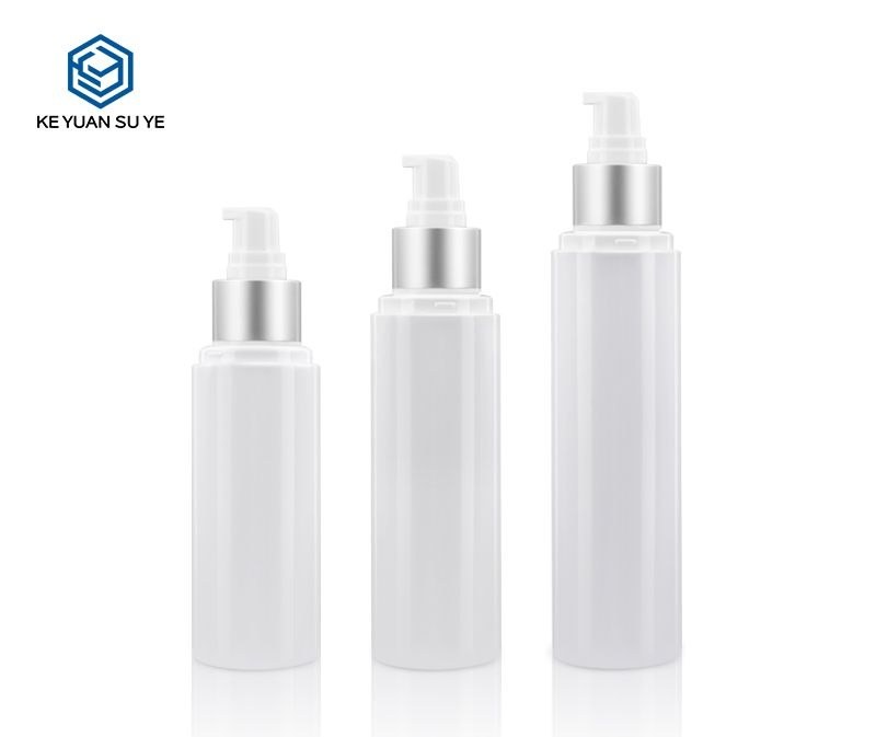 KY064 - Chai xit nap nghieng dung dich suc mieng/toner, nhua PET, 100-150ml