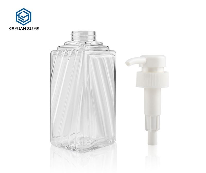 KY074 - Chai nhựa PET trong suốt vân sọc 300ml đựng dầu gội, dầu xả, sữa tắm