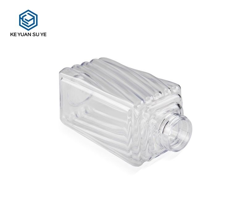 KY074 - Chai nhựa PET trong suốt vân sọc 300ml đựng dầu gội, dầu xả, sữa tắm