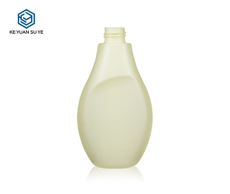 KY079 - Chai Nhua HDPE Dung Nuoc Giat 200ml