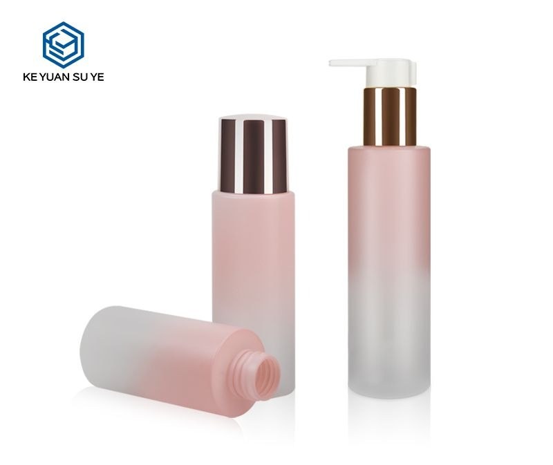 KY090 - Chai Nhua PET Bom Lotion Duong Am Gradient Nap Bom Ma Vang Hong