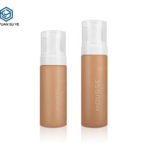 KY095 - Chai Nhựa PET Đầu Bơm Tạo Bọt Kèm Cọ Rửa Mặt
