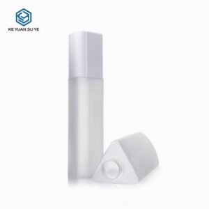 KY098-3 - Chai Lotion Nhựa PET Cao Cấp Dáng Tam Giác Phủ Nhám 100ml-200ml