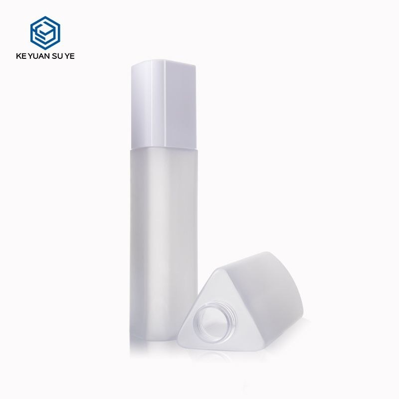KY098-3 - Chai Lotion Nhựa PET Cao Cấp Dáng Tam Giác Phủ Nhám 100ml-200ml