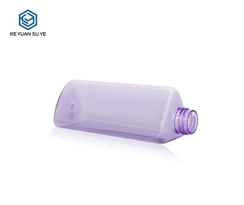 KY098 - Chai Nhựa PET Hình Tam Giác Độc Đáo 200ml Cho Nước Tẩy Trang & Mỹ Phẩm