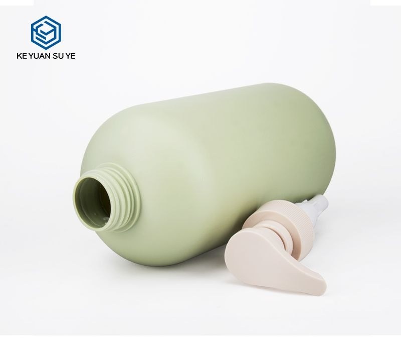 KY111 - Chai Nhựa HDPE Nhám Mềm Đựng Sữa Dưỡng Thể Dòng Xanh (Soft Touch)
