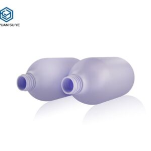 KY116 - Chai Nhua HDPE Dung Sua Tam/Duong The Mau Tim 500ml Kem Voi Bom Lotion