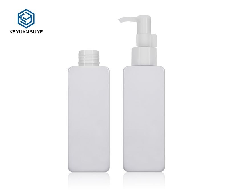 KY142 - Chai Nhựa PET Bơm Lotion Tẩy Trang 120ml