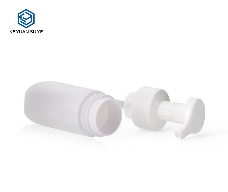 KY156 - Chai Bom Bot Mousse PET 180ml Danh Cho Sua Duong The BB