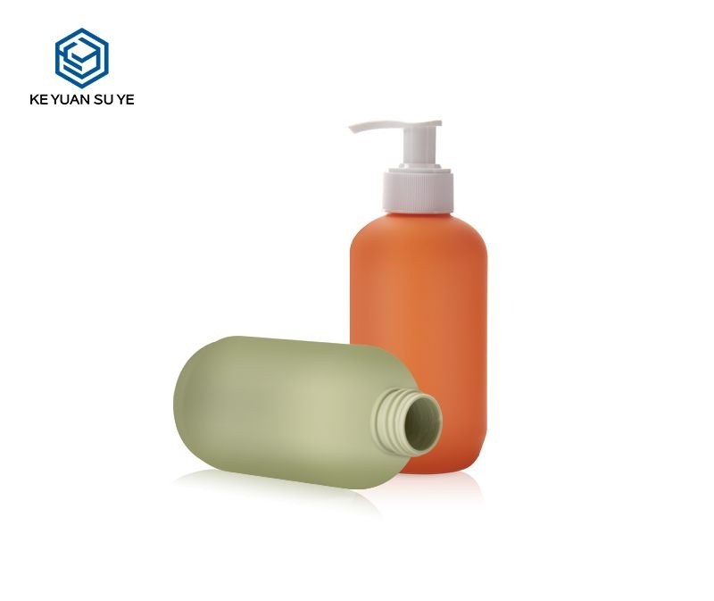 KY160 - Chai Lotion Nhựa HDPE 250ml Phủ Nhung Mềm Soft-Touch