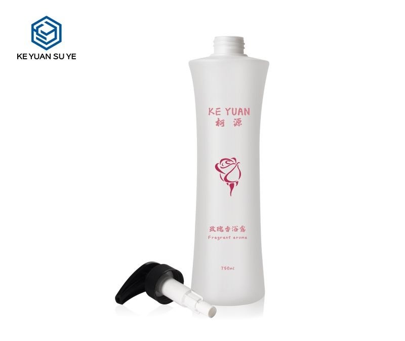 KY166 - Chai Nhựa HDPE Eo Thon 750ml Vai Bẹt Kèm Vòi Xịt, Tùy Chỉnh Kích Thước