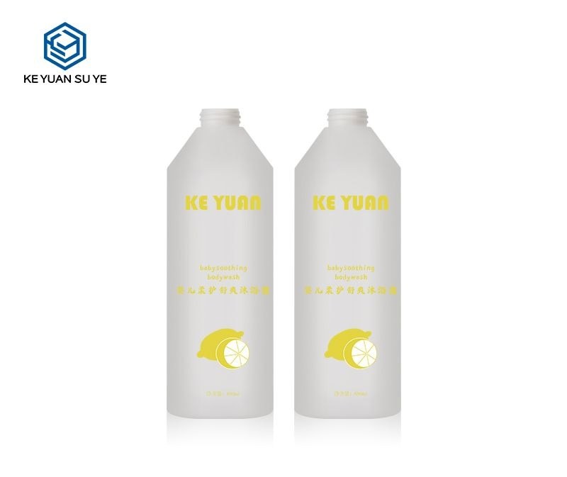 KY168 - Chai Bơm Lotion Nhựa HDPE Cao Cấp 650ml