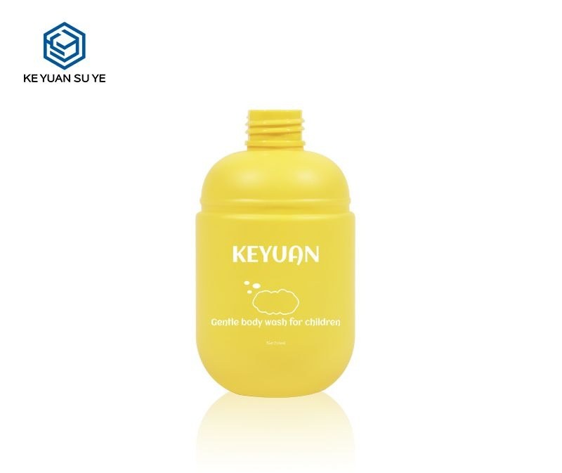 KY173 - Chai xit dang vien nang 210ml, nhua PET, dung cho my pham va nuoc tay trang