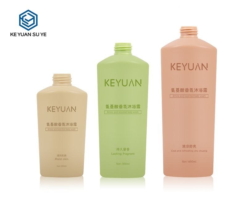 KY176 - Chai Nhua HDPE Dung Dau Goi & Sua Tam Co Voi Bom 200ml/300ml/400ml