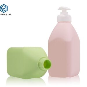KY180 - Chai Nhua HDPE Dung Dau Goi 500ml Kem Voi Bom