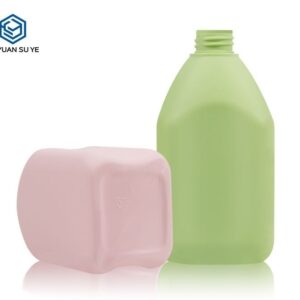 KY180 - Chai Nhua HDPE Dung Dau Goi 500ml Kem Voi Bom