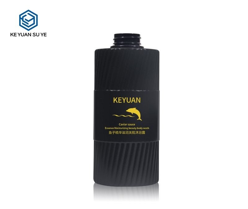 KY186 - Chai nhua PET vai bet 550ml cao cap voi voi bom lotion mau vang