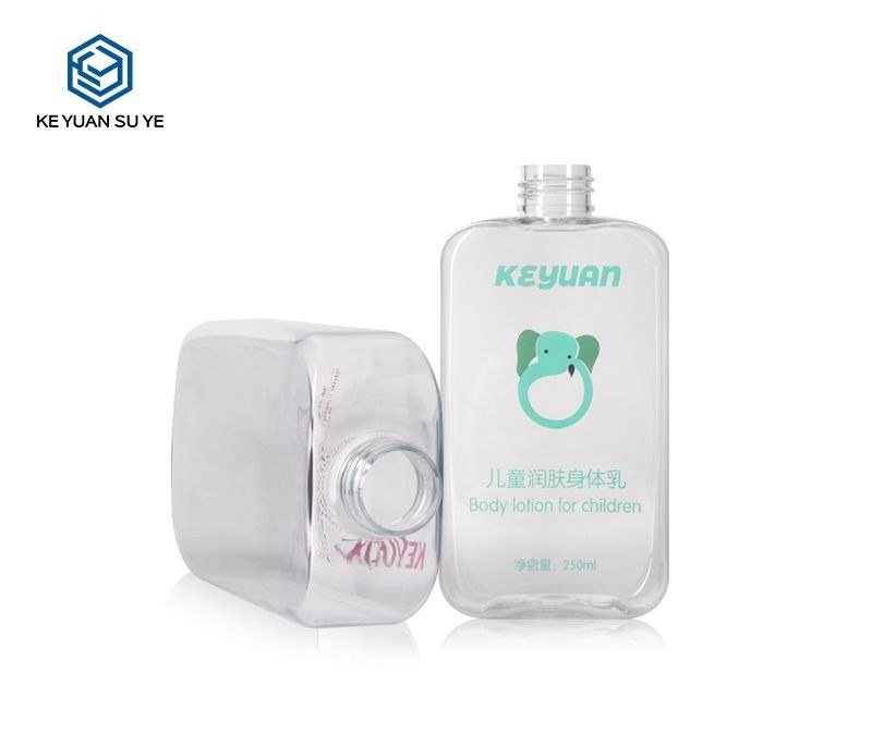KY189 - Chai Nhựa PET Dẹt Trong Suốt 250ml/380ml Dùng Kèm Vòi Bơm