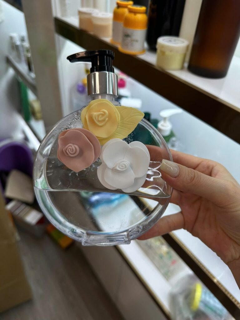 Hũ kem mỹ phẩm nắp hoa trang trí cao cấp