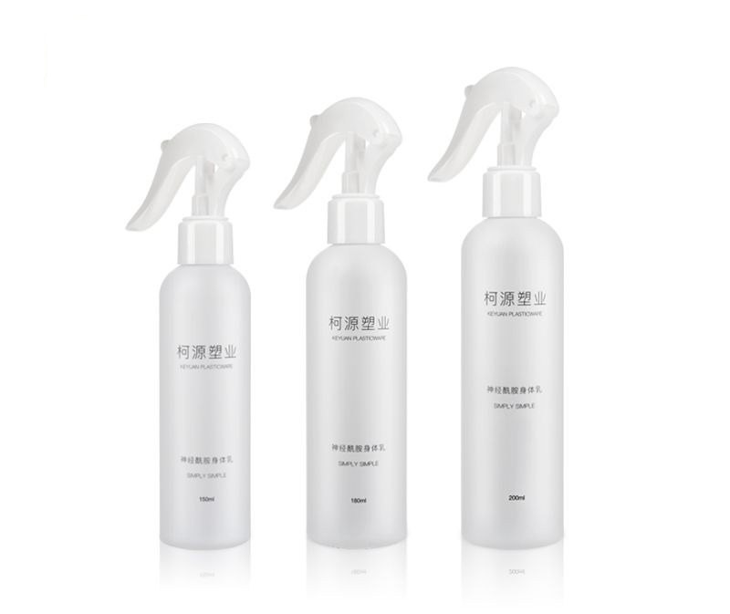 Chai Xit Vòi Bóp Nhựa PET 150ml/180ml/200ml Trong Mờ - KY094