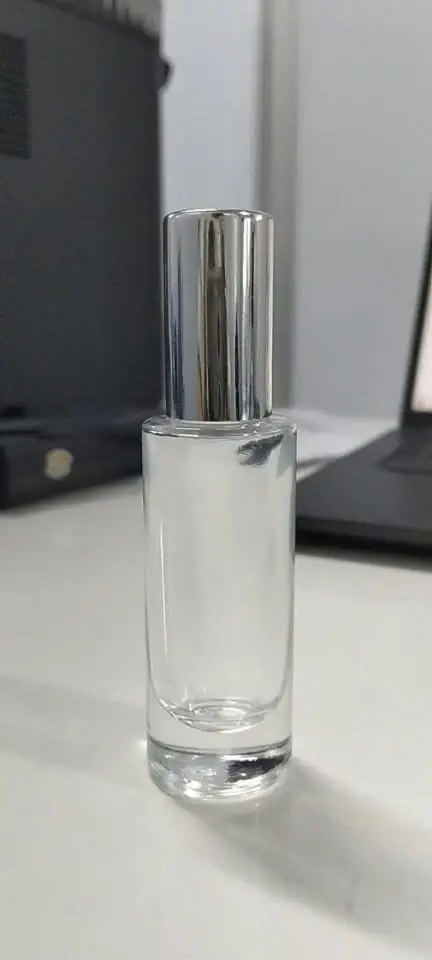 Chai lăn bi roll-on thủy tinh 10ml nắp bạc