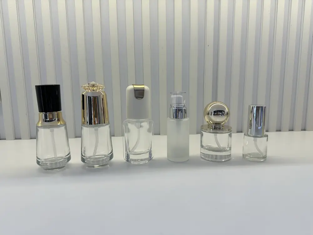 Dãy lọ serum mini 5ml 10ml nắp đen và bạc
