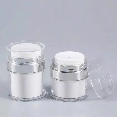 Hũ airless chống rò rỉ dùng cho tẩy tế bào chết dạng mềm