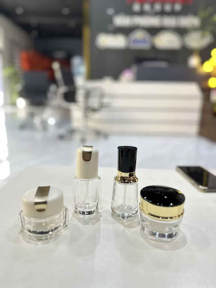 Bộ chai lọ nhỏ nhiều mẫu cho gift set
